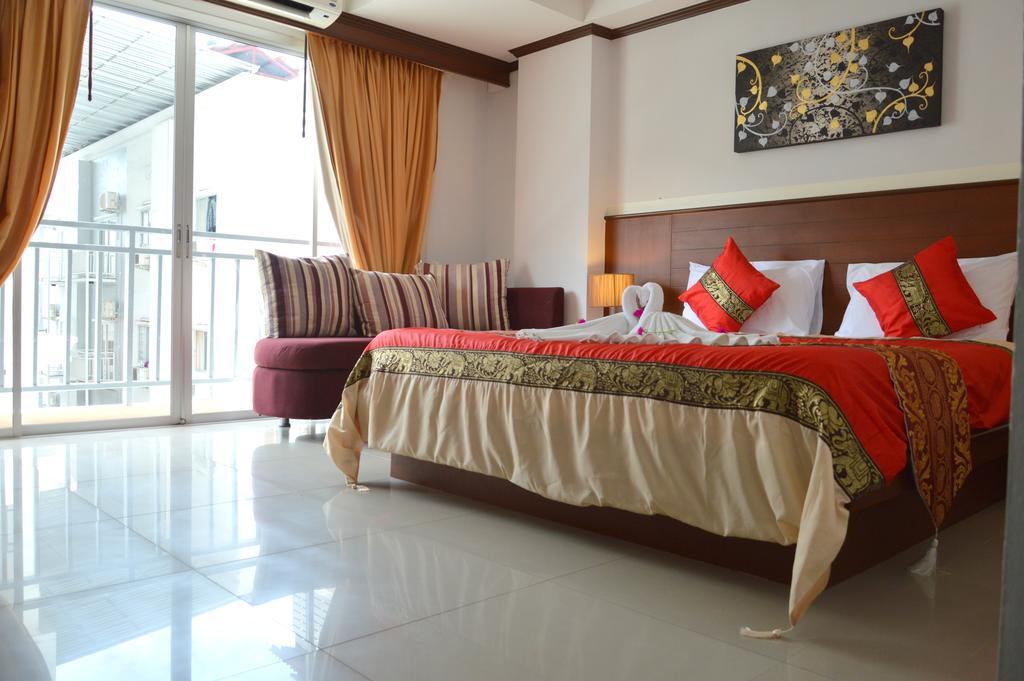 Sharaya Residence Patong Exterior photo