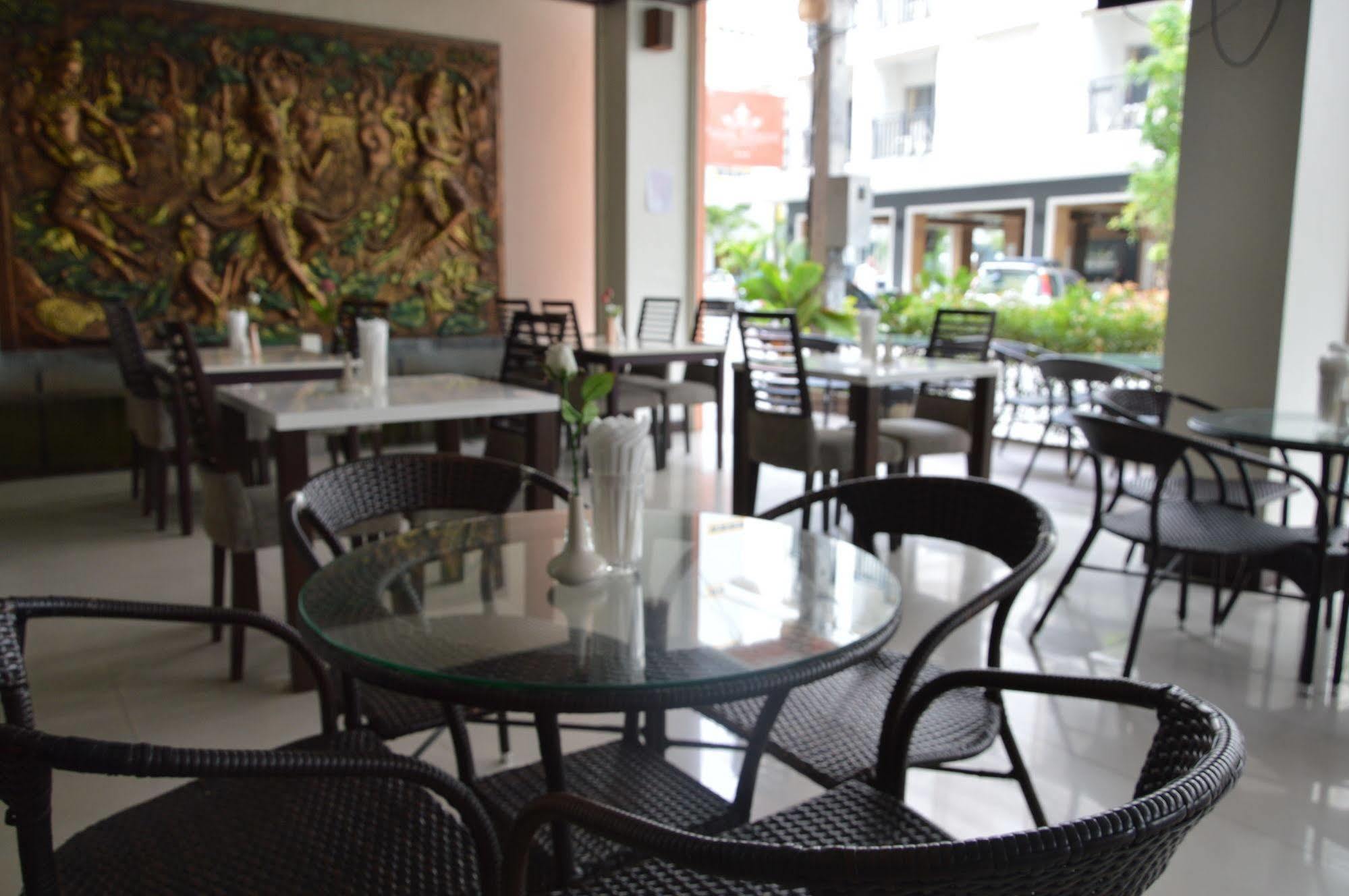 Sharaya Residence Patong Exterior photo